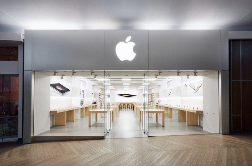 Акции Apple упали на фоне слабых прогнозов поставщиков комплектующих